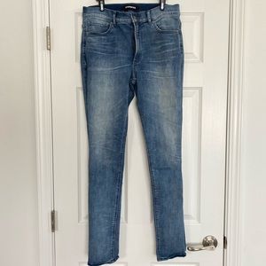 Express Jeans High Rise Legging. Size: 12 Long Color: Denim